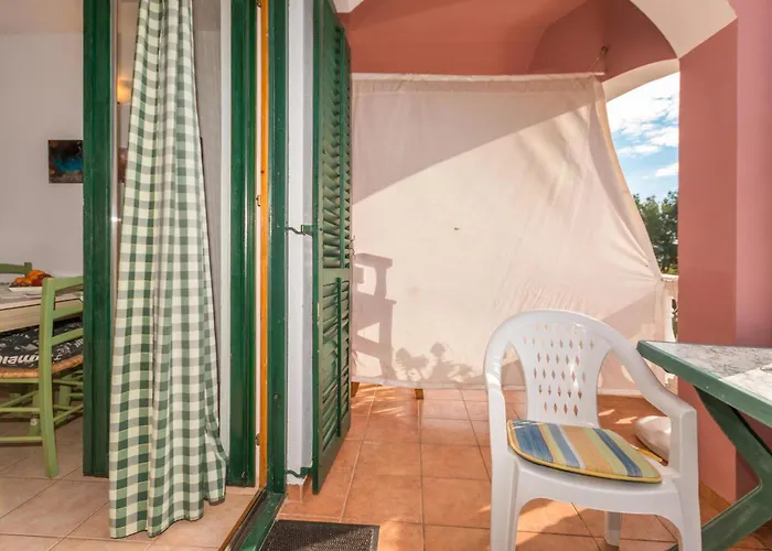 Cozy In With Wifi Апартаменты